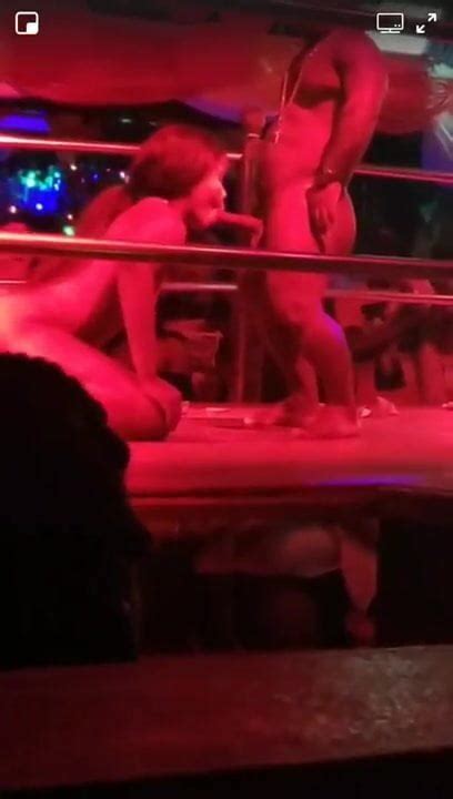 Stripper Giving Amazing Blowjob To A Midget Free Porn 45 XHamster
