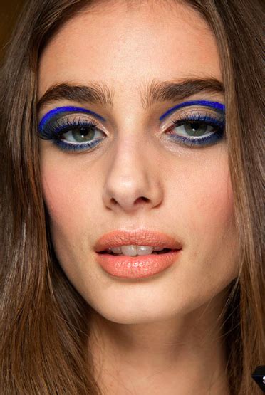 Atelier Versace Ss15 Catwalk Makeup Runway Makeup Beauty Makeup Eye
