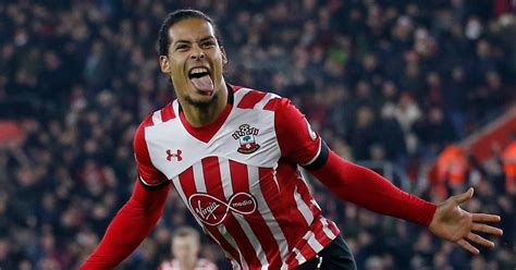 Moreover, this is fairly common for premier league teams that frequently finish in a. Southampton Fc Players : Southampton v Liverpool: Compare ...