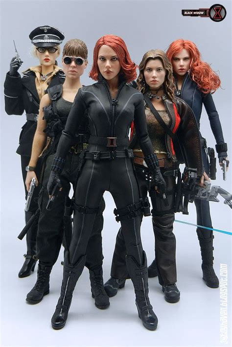 Here Are A Collection Group Shot Of Five Of Hot Toys 16 Scale Female