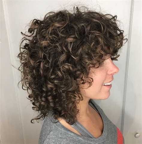 50 Natural Curly Hairstyles And Curly Hair Ideas To Try In 2023 Hair Adviser