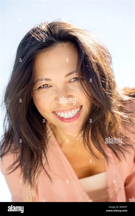 Portrait Of A Beautiful Asian Woman Smiling Stock Photo Alamy