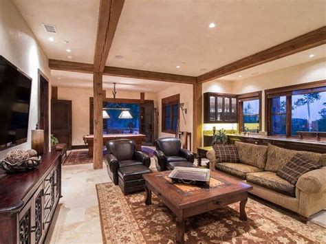 32 Spectacular Living Room Designs with Exposed Beams (PICTURES)