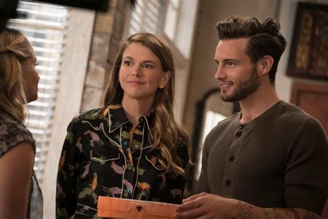 Watch Younger Season 1 Episode 2 Seosclmseo