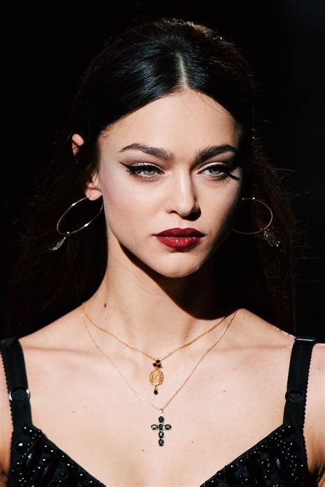 Zhenya Katava For Dolce And Gabbana Fw 2020 Dolce And Gabbana Makeup