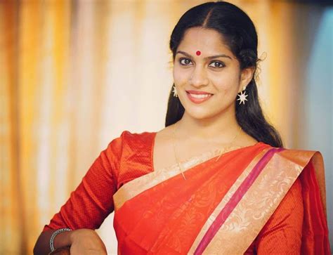 Pooja vijay (born 5 november 1991), better known by her stage name swasika, is an indian actress, dancer, and television presenter. Flowers Tv Serial Seetha Wiki | Best Flower Site