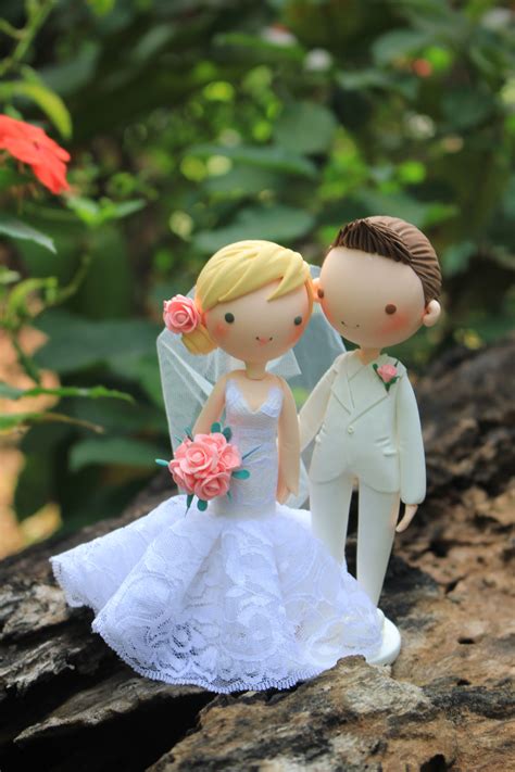 15 cute cupcake decorations for diy dessert. World Cake Topper. Peach Wedding Cake Topper