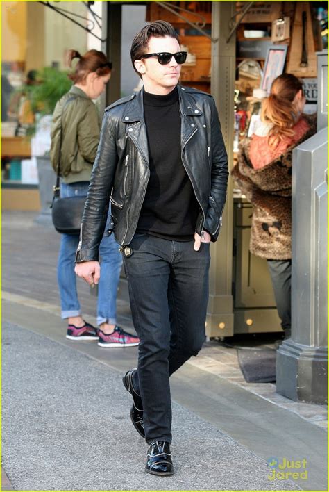 Defense attorney ian friedman said wednesday that he could not. Drake Bell Shops For the Holidays with Girlfriend Janet ...
