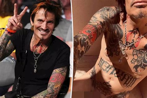 Tommy Lee Goes Nude Again In NSFW Twitter Pic Ill Bring The NUTZ