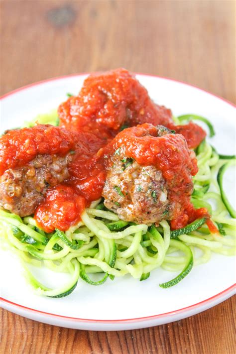 For each meatball, it comes out to: Hot Italian Sausage Meatballs | FoodFash