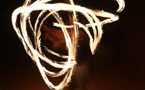 Which Fire Poi Are Best For You Circus And Aerial Industry Blog Us