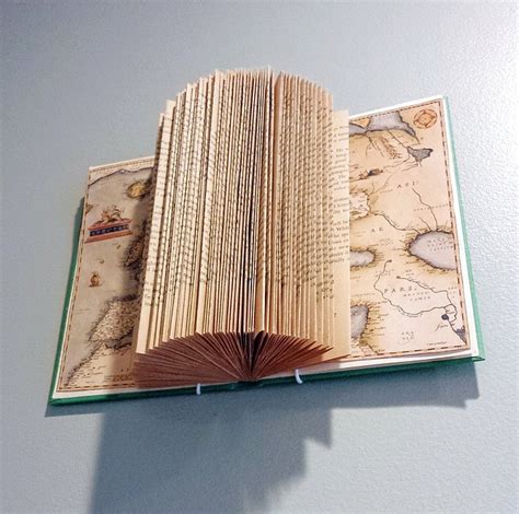 New use for old books: Fold them into works of art | The ...