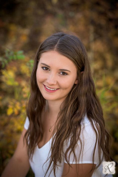 Alison Halls Senior Portraits In Durango Colorado