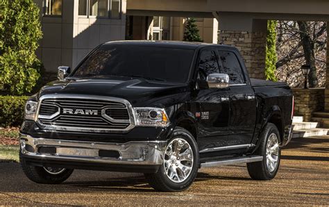 Detailed features and specs for the 2020 ram 1500 including fuel economy, transmission, warranty, engine type, cylinders, drivetrain and more. 2016 Ram 1500 - Overview - CarGurus