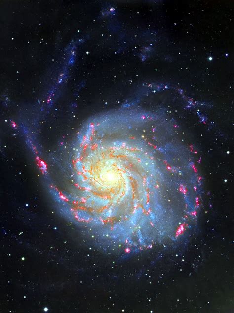 The Pinwheel Galaxy Captured In Dazzling Color Wired
