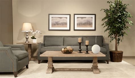 We have coffee tables, loveseats, sofas and sectional sofas to furnish your home with the best living room furniture, whether or not you're on a budget. Living Room Table Lamps Decor Ideas for Small Living Room ...