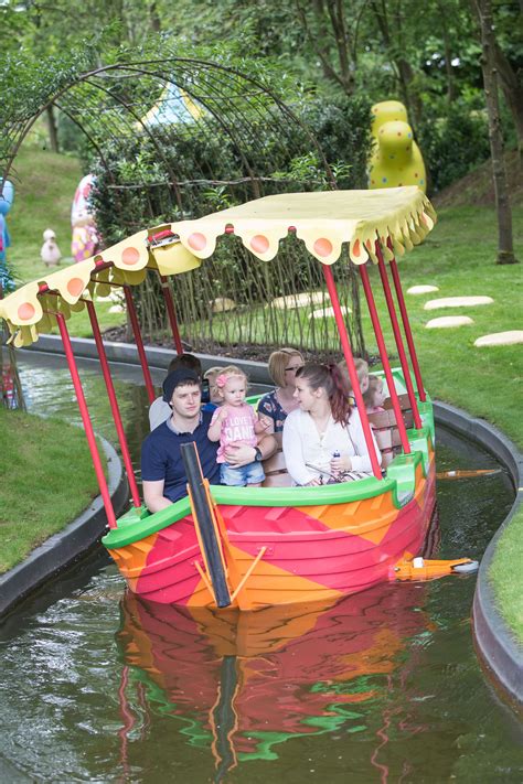 In The Night Garden Magical Boat Ride Towerstimes Alton Towers