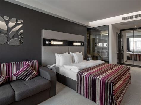 Rooms And Suites At 11 Mirrors In Kiev Ukraine Design Hotels