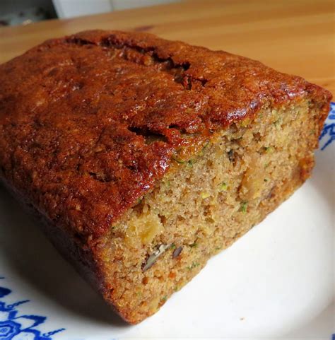 Her neighbors were so happy to see me coming with zucchini bread, however my mother said each and everytime make sure you are leaving me a loaf or 4!! my mother loved loved this bread, so did the neighbors and. The English Kitchen: Pineapple & Zucchini Loaf