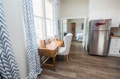 Columbia hotels with room service. 612 Whaley in Columbia, SC | PMC Property Group Apartments