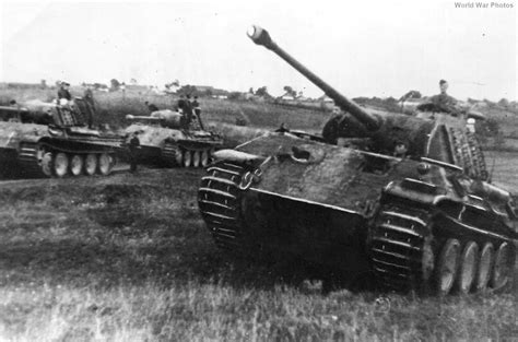 Panthers Ausf A World War Photos