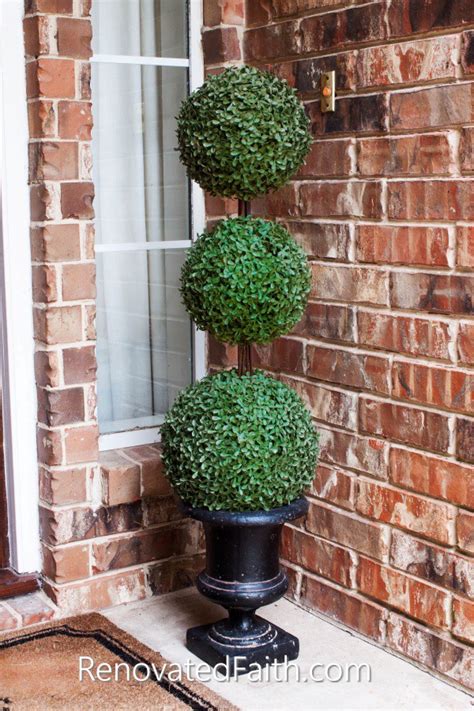 How To Make Topiary Trees Out Of Boxwood Balls Perfect For Any Season