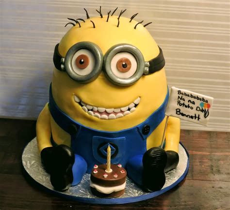 See if you can spot your this despicable me villain cake was designed by son for his 8th birthday. Cakes...Or Something Like That: Minion Birthday Cake