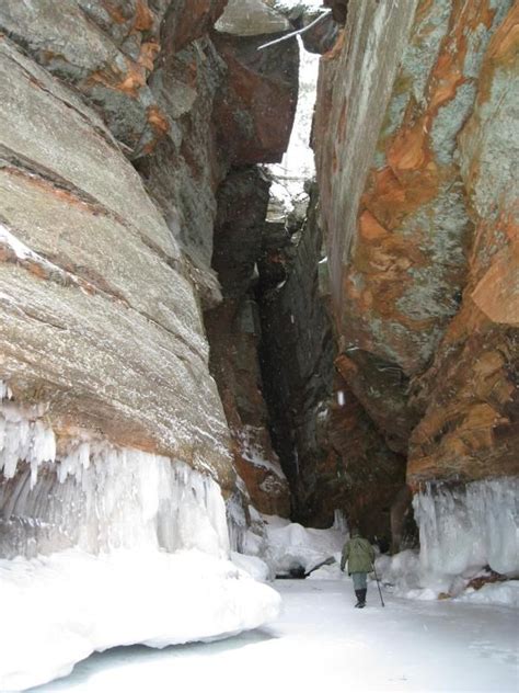 Icicles And Frozen Waterfalls The Ice Caves Of Apostle Islands