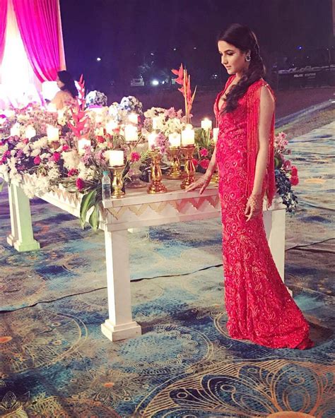 Jasmin Bhasin Looks Too Gorgeous In Her Recent Pictures