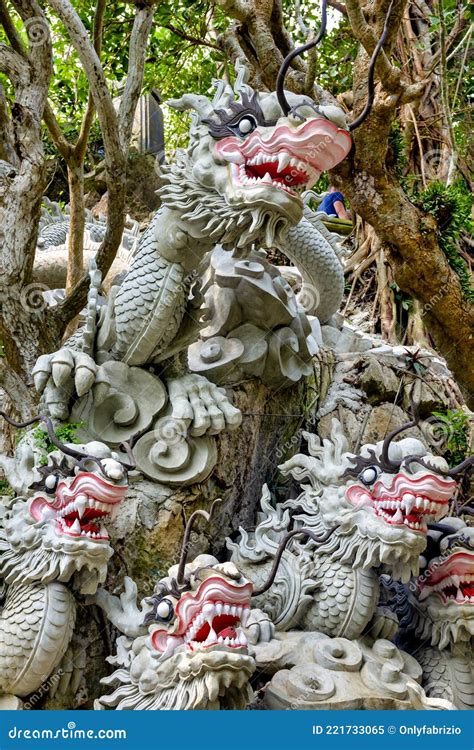 Chinese Dragon Decoration In Chinese Temple Editorial Photo