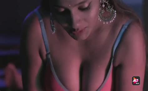 Nazneen Patni Butt Breasts Scene In Gandi Baat Aznude