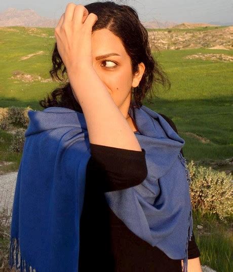 Pure Freedom The Iranian Women Without Hijabs On Facebook Pictures