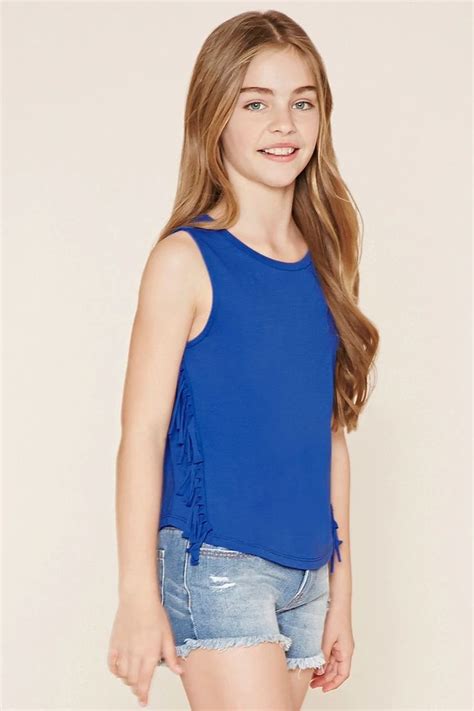Forever 21 Girls A Sleeveless Knit Top With A Round Neckline And Raw