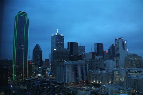 Dallas Skyline 2 - travelux