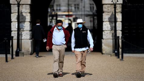 Coronavirus Wearing Surgical Masks Can Reduce Covid 19 Spread By 75