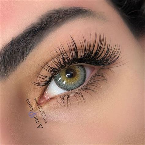 Classic Eyelash Extensions 2022 All You Need To Know Pmuhub In