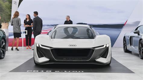 Audi Pb18 E Tron Concept Puts The Driver At The Center