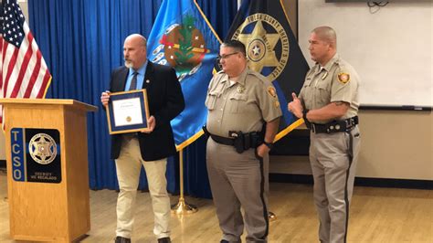 Tulsa County Sheriffs Deputy Surprised With National Recognition