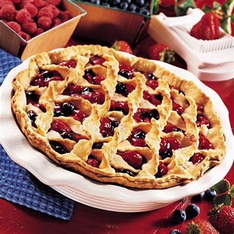 Triple Berry Cherry Pie Recipes Pampered Chef Us Site