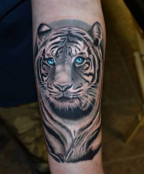 12 Realistic Blue Eyes Tattoos Tiger Tattoo Designs PetPress In