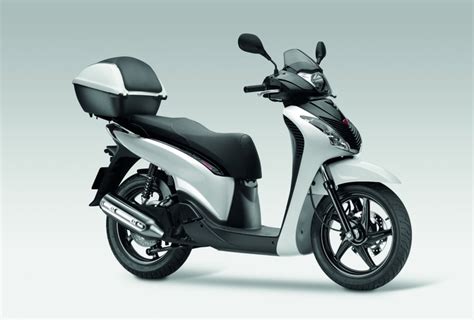 Top 10 new scooters 2021! Présentation de la scooter 125 Honda SH 125i