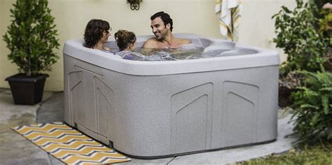 Lifesmart Hot Tub Is An Excellent Plug And Play Starter Hot Tub At An Affordable Price This