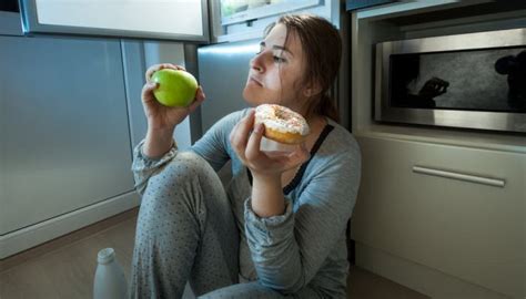 Lakukan hal berikut ini supaya terhindar dari penyakit jantung. Setelah Makan Tak Boleh Langsung Tidur, Kenapa? | Palapa News