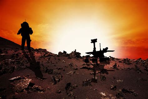 ¿un Humano Arreglando El Rover Curiosity Fotografiado En Marte