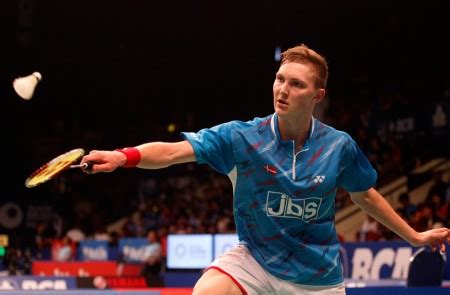 Viktor axelsen (born january 4, 1994 in odense) is a badminton player from denmark. Dụng cụ, vợt và cầu của Viktor AXELSEN - Badonavi