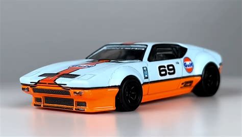 Premium Hot Wheels De Tomaso Pantera Gulf Second