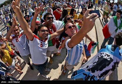 تصاویر حاشیه های قبل از بازی ایران و آرژانتین