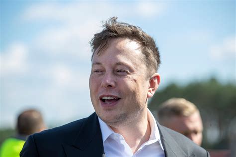 He is the founder, ceo, cto, and chief designer of spacex; Elon Musk's SpaceX colony on Mars won't follow Earth-based ...
