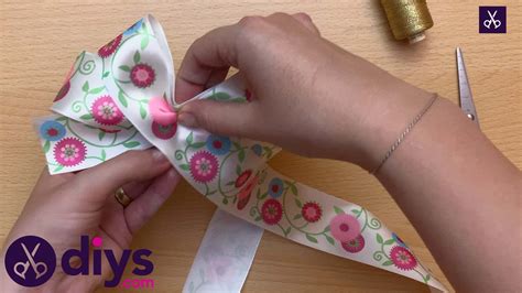 How To Make A Ribbon Double Bow