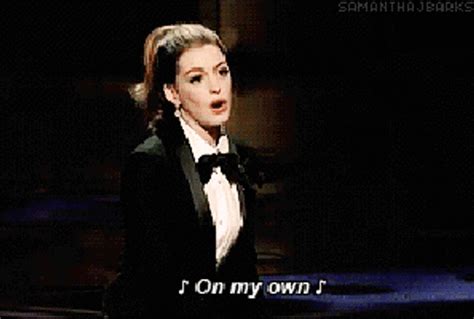 Anne Hathaway Gifs Pour Nous Faire Patienter Jusquaux Oscars Elle